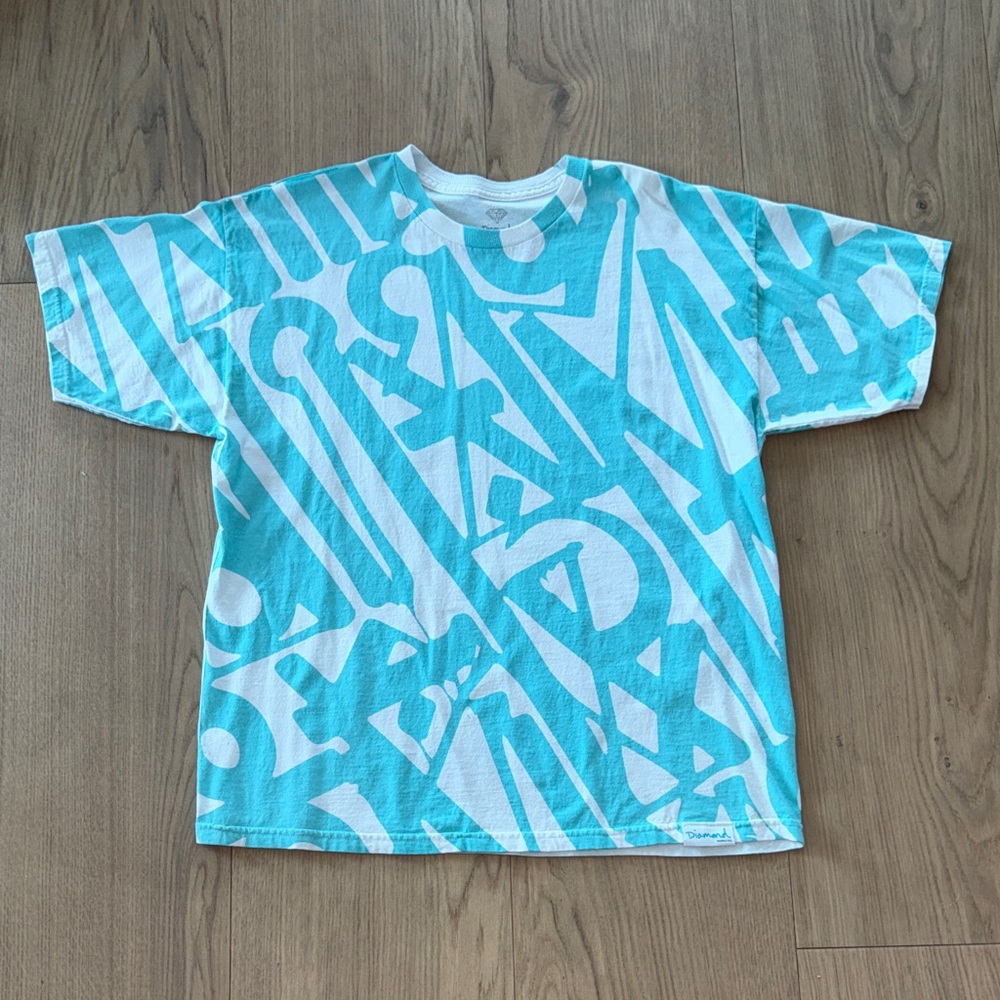 Diamond Supply Co. x Retna Aqua & White Graphic Tee Complexcon